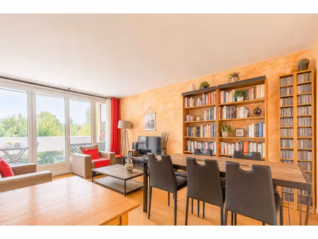 appartement 4 pièces avec vue dégagée à palaiseau ? dpe c