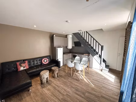 location appartement 2 pièces 23 m² à reims (51100)