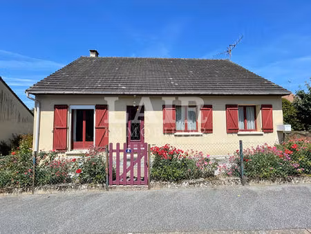 pavillon avec une vue sur la forêt de bellême à vendre  réf b15513
