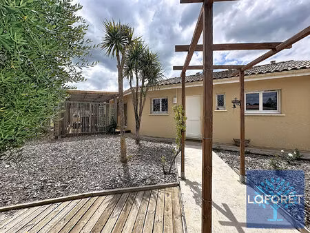 maison de 133 m² sur 3 000 m² de terrain à rion-des-landes
