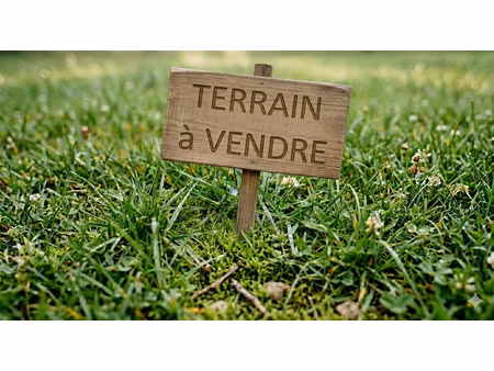 rare sur le secteur terrain à bâtir libre de constructeur