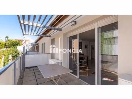 meze centre superbe 4 pieces recent avec terrasse et double garage