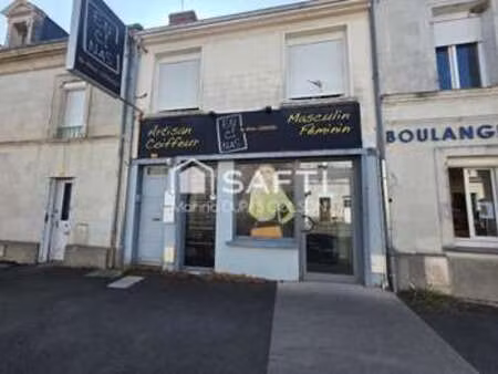 vente bureaux et commerces à la ménitré (49250) : à vendre / 134m² la ménitré