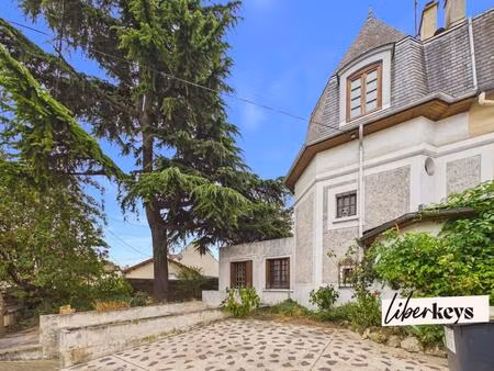 maison 3 pièces de 88m² avec sous-sol et jardin