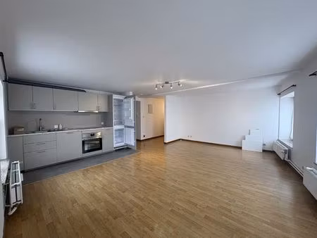 appartement à louer à rue janson 3 andenne (vbe49333)