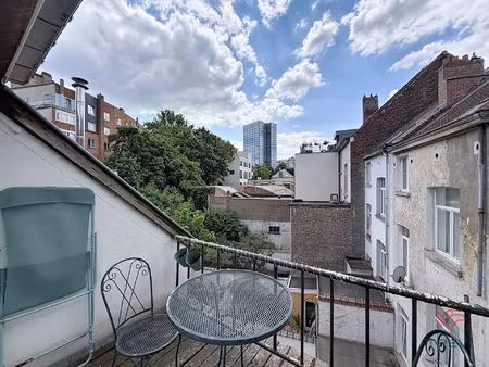 duplex à louer à rue lannoy 3 ixelles (vbe49342)