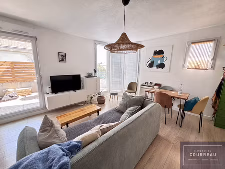 t2 loué meublé de 44.15 m2 avec terrasse