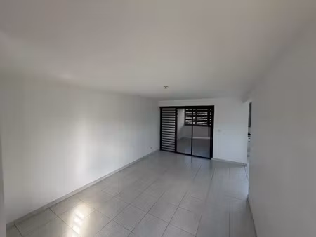 location appartement 2 pièces 69.72 m² à remire montjoly (97354)  1 163 €