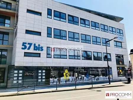 location bureaux 326 m²