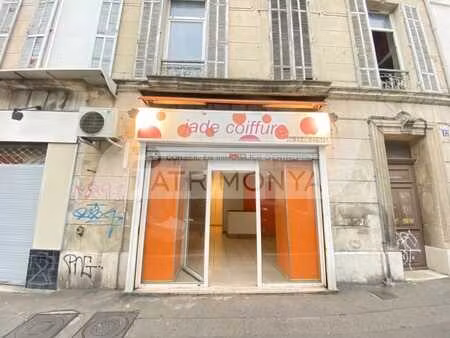location commerce marseille 5eme 13005 27m²