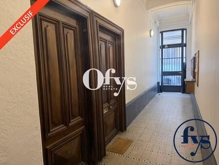 vente local d’activités lyon 69006 592m²
