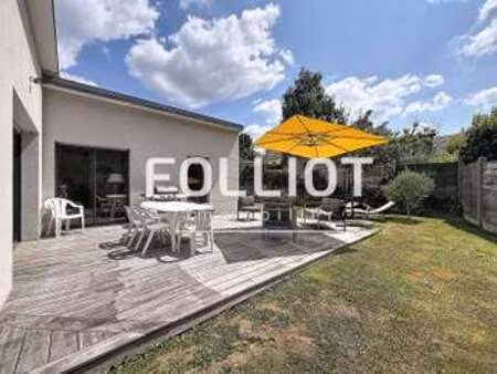 vente maison à saint-planchers (50400) : à vendre / 103m² saint-planchers