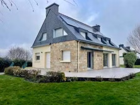 location maison meublé à saint-yvi (29140) : à louer meublé / 137m² saint-yvi