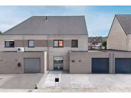 instapklare en energiezuinige gezinswoning te evergem