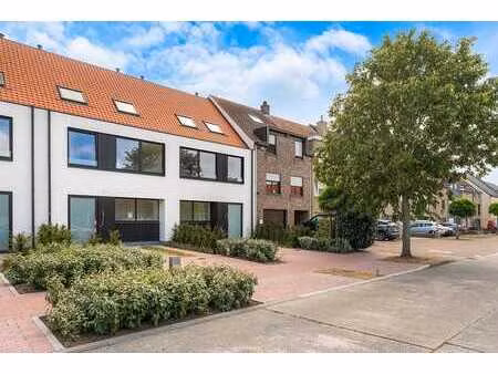 instapklare nieuwbouwwoning te koop nabij park en zeedijk