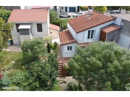 pavillon 6 pièces 126 m²