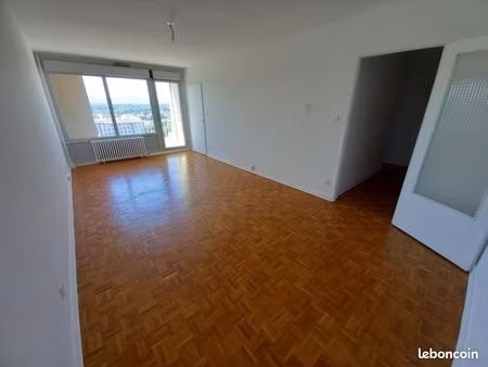 appartement 2 pièces 61 m²