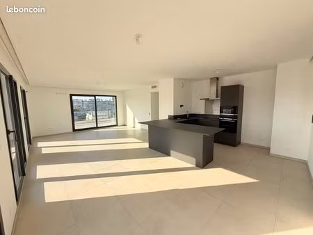 appartement 5 pièces 130 m²