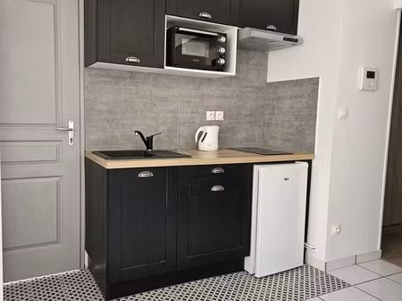 appartement t2 meublé – terrasse – centre-ville de niort