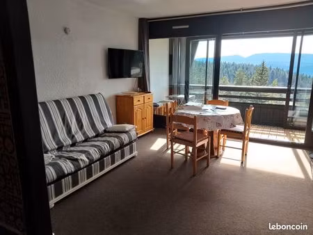 grand studio 36m2 avec balcon