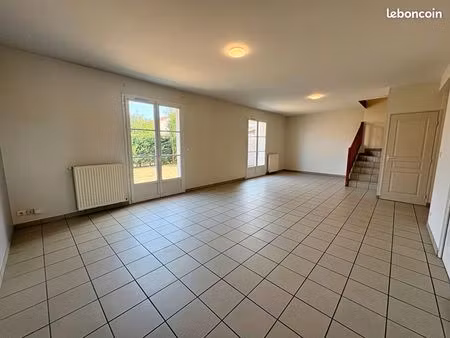 maison de ville 5 pièces 121 m²