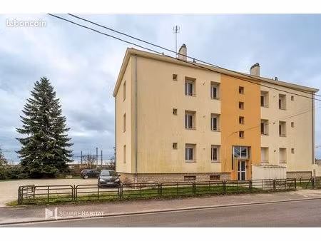 appartement 4 pièces 79 m²
