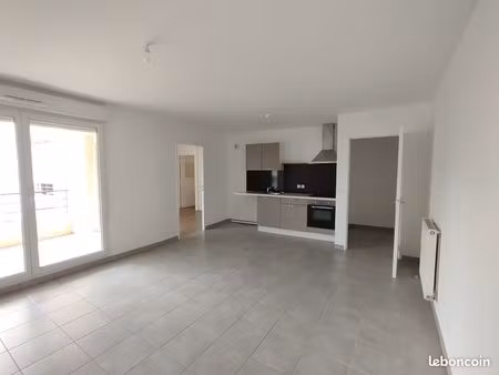 appartement 2 pièces 45 m² – clermont centre bd j.b. dumas