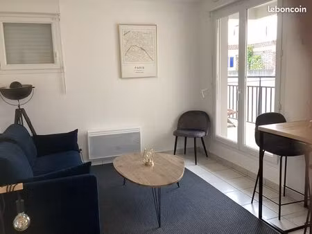 appartement meublé 20m balcon 10m 495 proche hôtel de ville le havre