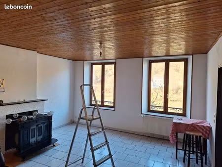 loue très beau appartement à personnes calme