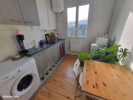 t1 meublé 35 m² – colline des pères – proche albert thomas