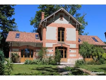 maison authentique - parc privé