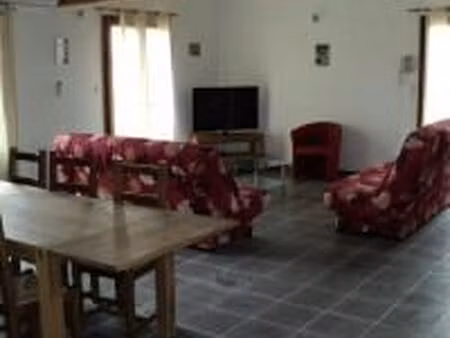 maison indépendante 90 m² avec exterieur
