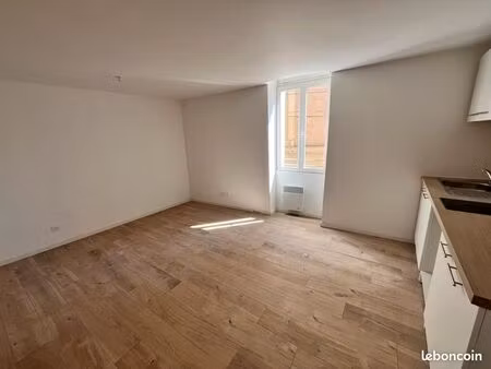 appartement 3 pièces 44 m²