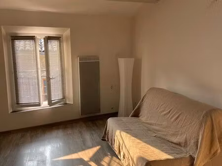 loue studio étudiant digne