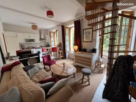 appartement à louer meublé 650 sans les charges
