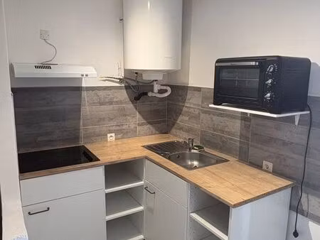 appartement meublé t2 centre marguerittes