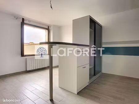 appartement 1 pièce 18 m²