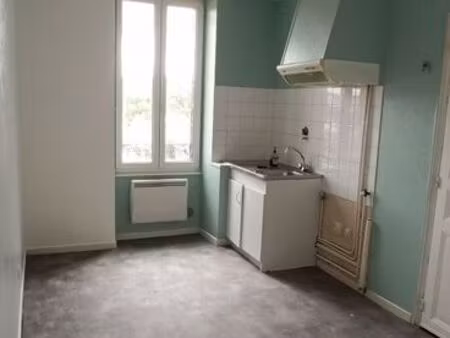 a louer appartement 3 pièces à montluçon