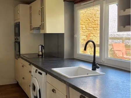 ?t2 meublé de 55 m² avec terrasse?