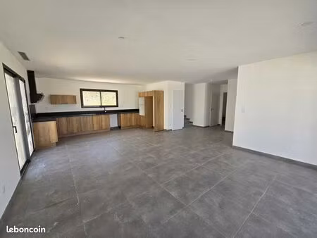 villa t4 beziers