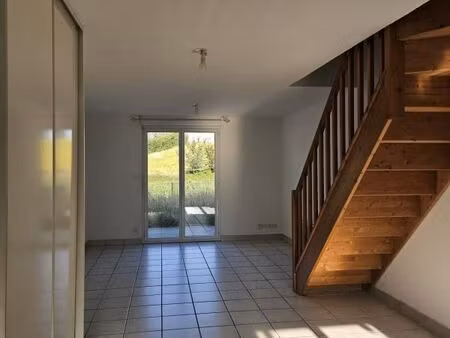 maison de village 3 pièces 60 m²
