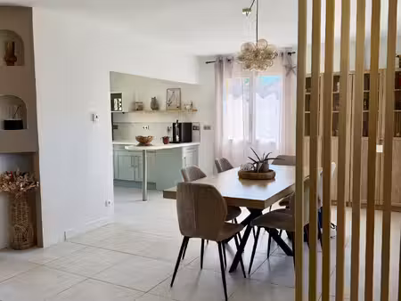 charmante maison de 90 m2 à la meyze