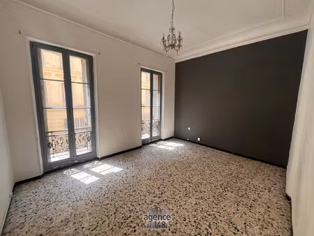 appartement t3 traversant à rénover marseille 2ème