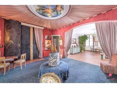 appartement bourgeois de 226 m² avec réception de 100 m²