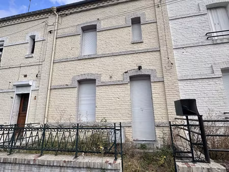 maison à rénover entièrement – hirson