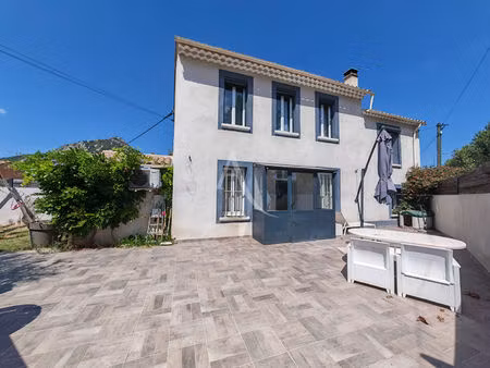 villa hyeres 4 pièce(s) 96 m2