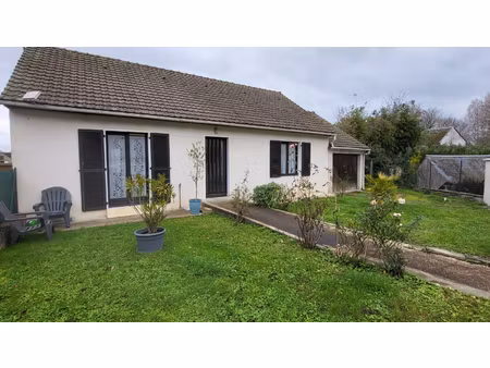 maison de plain pied 400 m² de terrain