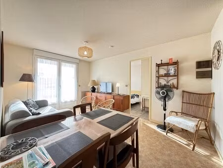 appartement 3 pieces avec terrasse et parking au coeur du centre ville