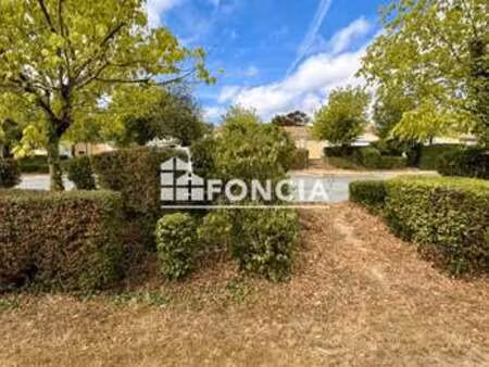 vente appartement t1 à la roche-sur-yon zone est (85000) : à vendre t1 / 16m² la roche-sur