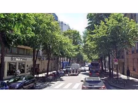 location commerce paris 75013 115m²